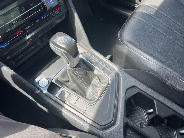 Photo of 2022 Pure White Volkswagen Tiguan