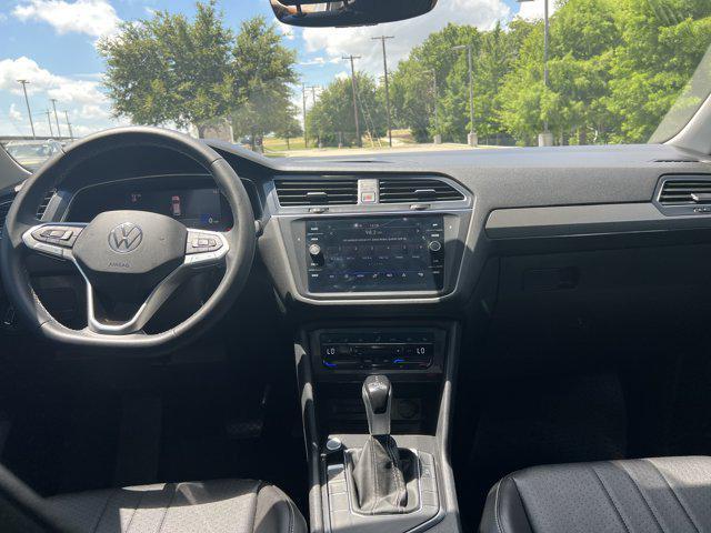 Photo of 2022 Pure White Volkswagen Tiguan