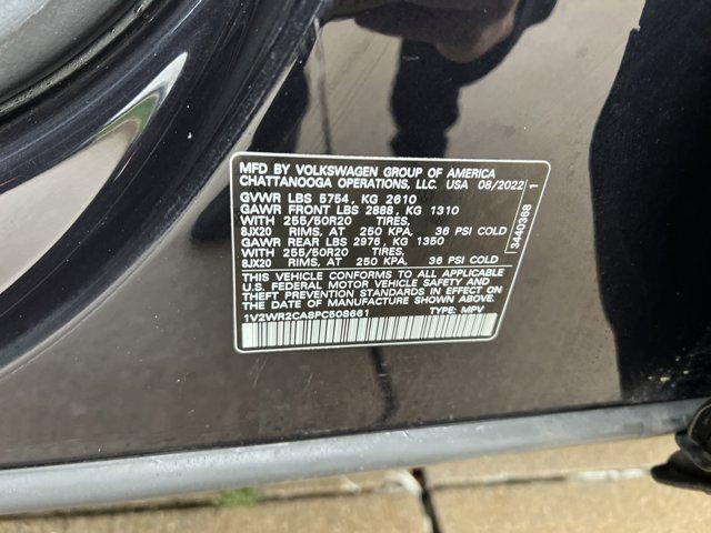 Photo of 2023 Deep Black Pearl Volkswagen Atlas