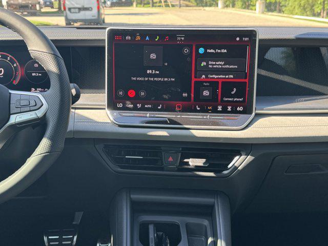 Photo of 2025 Platinum Gray Metallic Volkswagen Tiguan