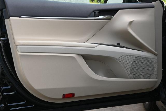 Photo of 2020 Midnight Black Metallic Toyota Camry