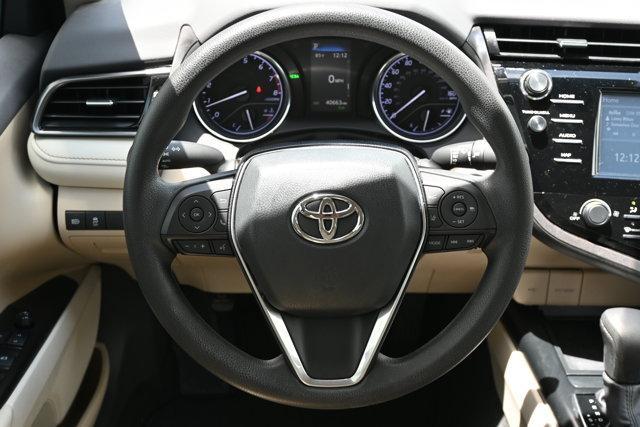 Photo of 2020 Midnight Black Metallic Toyota Camry