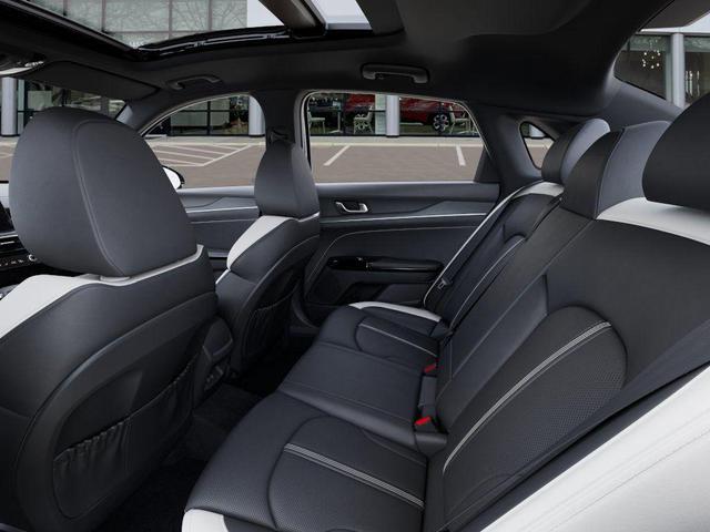 Photo of 2025 Steel Matte Gray Kia K5
