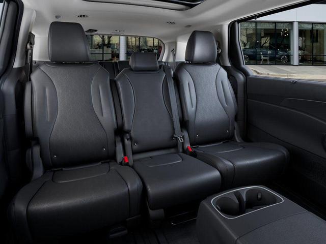 Photo of 2026 Panthera Metal Kia Carnival Hybrid