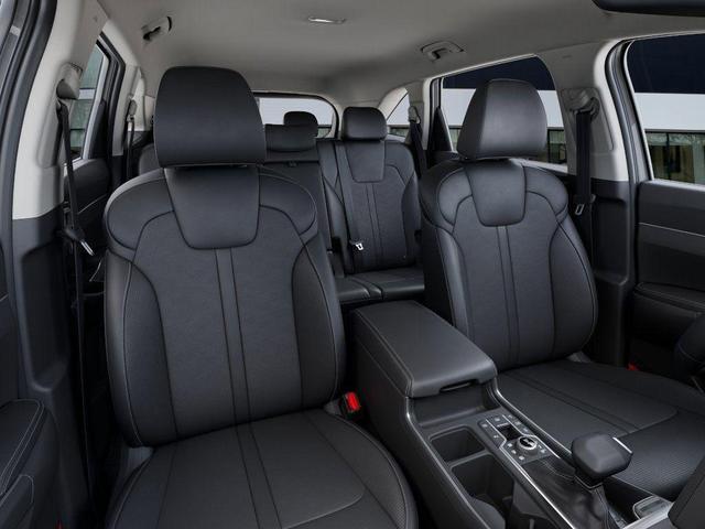 Photo of 2026 Wolf Gray Kia Sorento