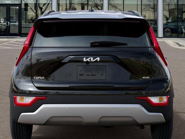 Photo of 2025 Aurora Black Pearl Kia Niro