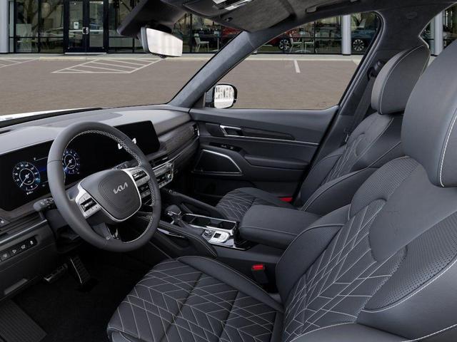 Photo of 2025 Wolf Gray Kia Telluride
