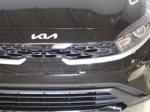 Photo of 2023 Aurora Black Kia Forte