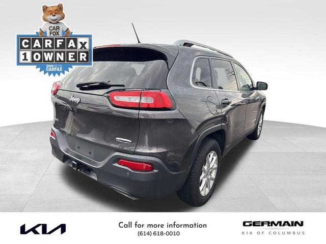 Photo of 2016 Granite Crystal Metallic Clearcoat Jeep Cherokee