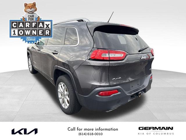 Photo of 2016 Granite Crystal Metallic Clearcoat Jeep Cherokee