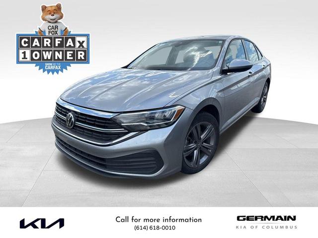 Photo of 2022 Pyrite Silver Metallic Volkswagen Jetta