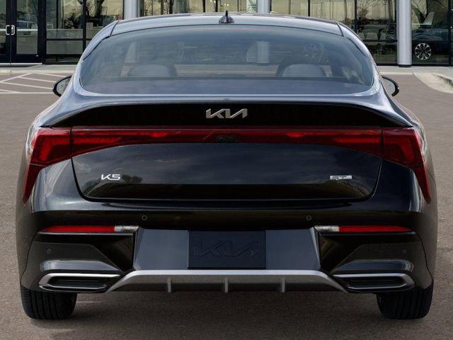 Photo of 2025 Aurora Black Pearl Kia K5