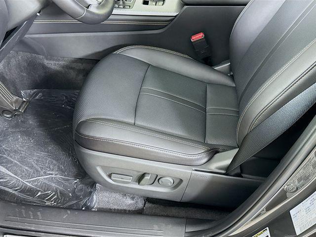 Photo of 2025 Machine Gray Metallic Mazda CX-90
