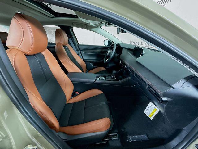 Photo of 2025 Zircon Sand Metallic Mazda Mazda3