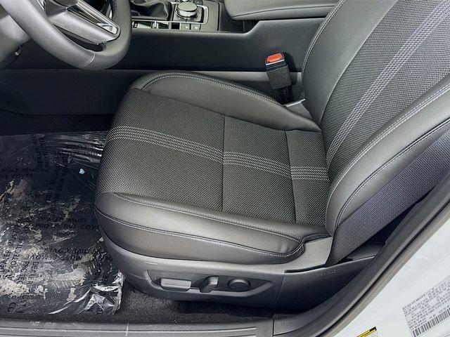 Photo of 2025 Wind Chill Pearl Mazda CX-50