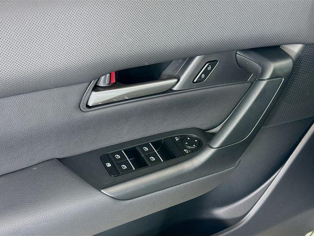 Photo of 2025 Wind Chill Pearl Mazda CX-50