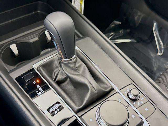 Photo of 2025 Wind Chill Pearl Mazda CX-50