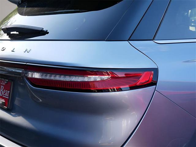 Photo of 2022 Elite Blue Metallic Clearcoat Lincoln Corsair