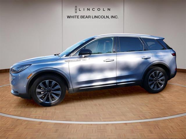 Photo of 2022 Elite Blue Metallic Clearcoat Lincoln Corsair