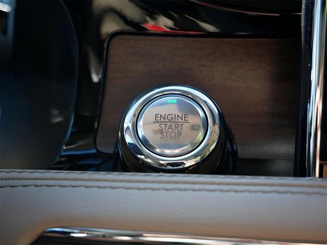 Photo of 2022 Elite Blue Metallic Clearcoat Lincoln Corsair