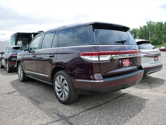 Photo of 2023 Diamond Lincoln Navigator