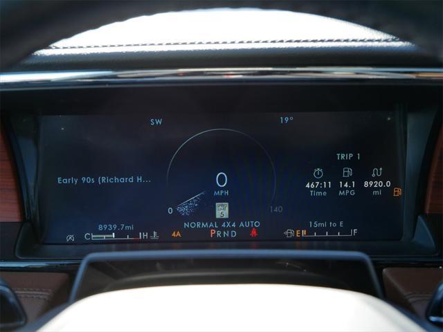 Photo of 2024 Ceramic Pearl Metallic Tri-Coat Lincoln Navigator