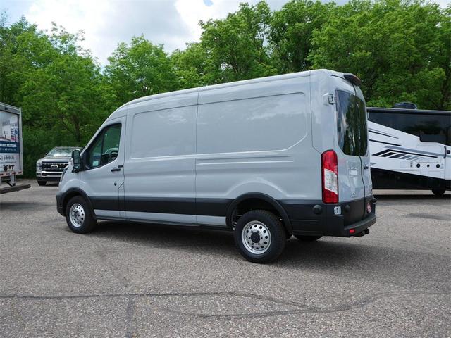 Photo of 2024 Gray Metallic Ford Transit-350