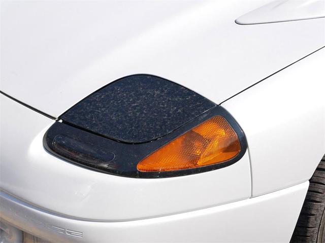 Photo of 1993 White Dodge Stealth