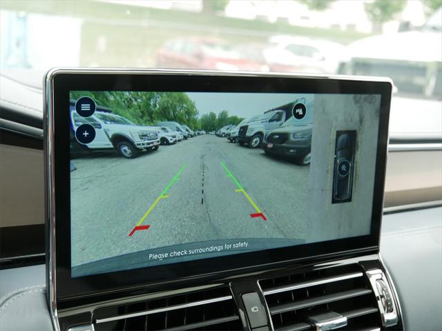 Photo of 2024 Chroma Crystal Blue Metallic Premium Colorant Lincoln Navigator