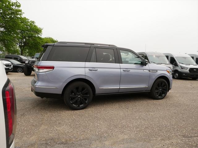 Photo of 2024 Chroma Crystal Blue Metallic Premium Colorant Lincoln Navigator