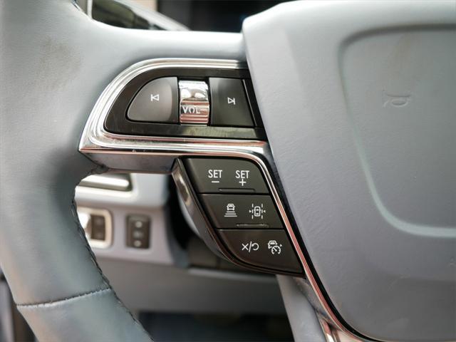 Photo of 2024 Chroma Crystal Blue Metallic Premium Colorant Lincoln Navigator