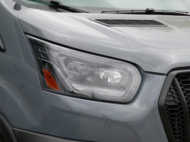 Photo of 2024 Gray Metallic Ford Transit-350
