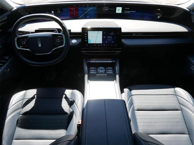 Photo of 2024 Infinite Black Metallic Clearcoat Lincoln Nautilus