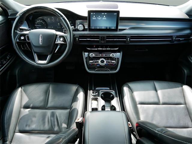 Photo of 2022 Infinite Black Metallic Clearcoat Lincoln Corsair
