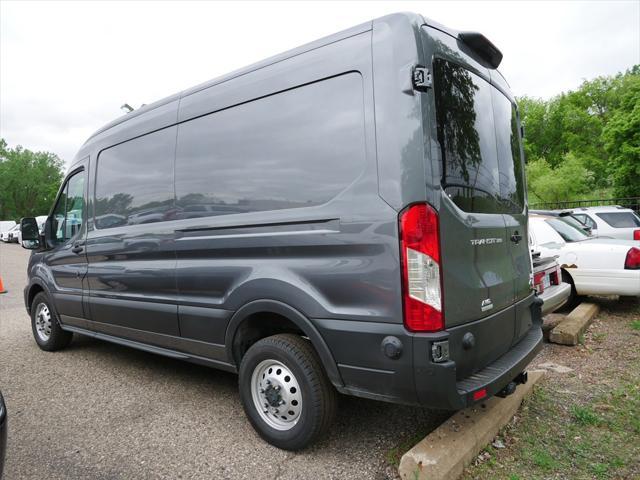 Photo of 2024 Gray Metallic Ford Transit-350