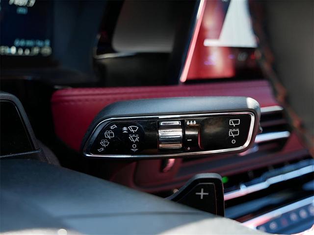 Photo of 2023 Black Metallic Lincoln Corsair