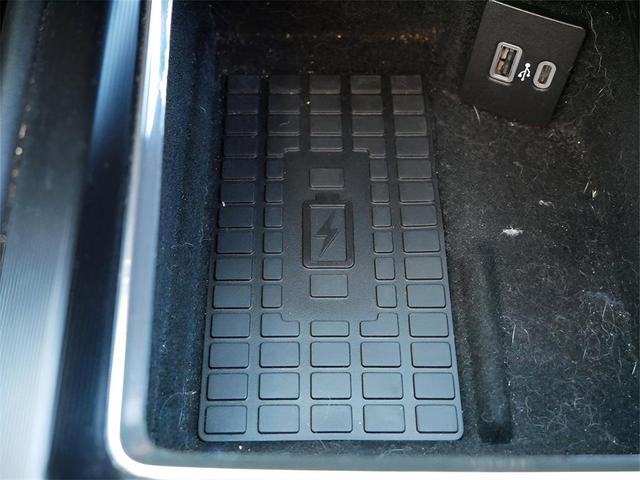 Photo of 2023 Black Metallic Lincoln Corsair