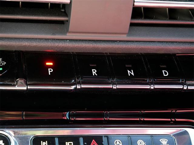 Photo of 2023 Black Metallic Lincoln Corsair