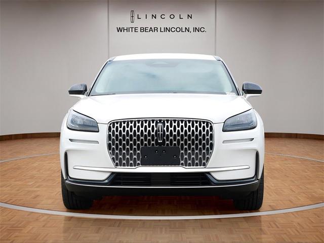 Photo of 2023 Pristine White Metallic Tri-Coat Lincoln Corsair