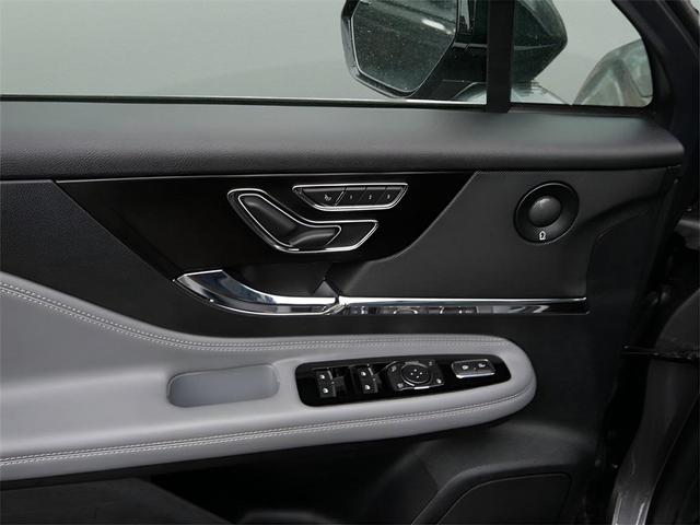 Photo of 2022 Gray Metallic Lincoln Corsair