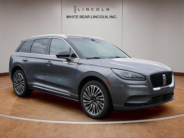 Photo of 2022 Gray Metallic Lincoln Corsair