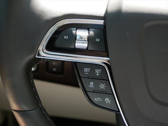 Photo of 2024 Radiance Metallic Lincoln Navigator