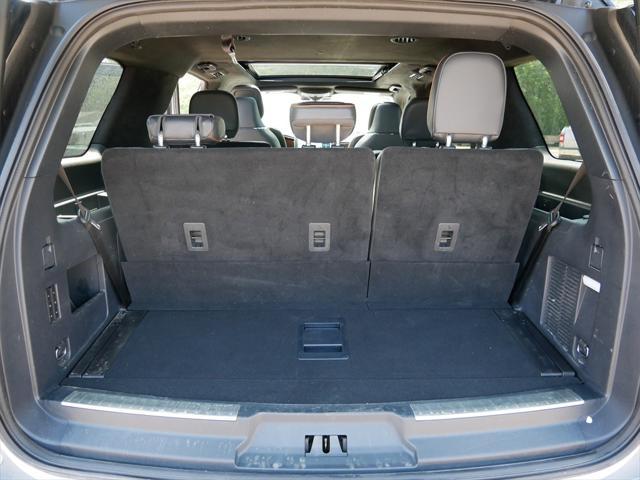 Photo of 2024 Radiance Metallic Lincoln Navigator
