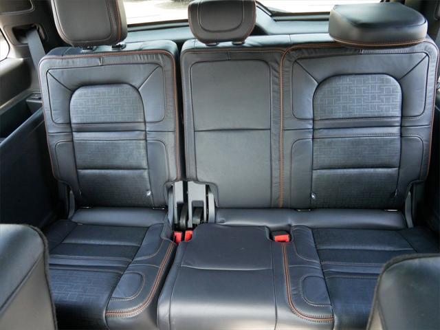 Photo of 2024 Radiance Metallic Lincoln Navigator