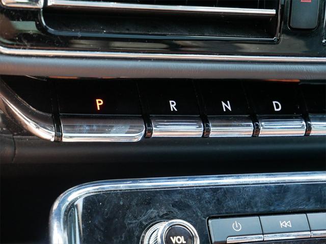 Photo of 2024 Radiance Metallic Lincoln Navigator