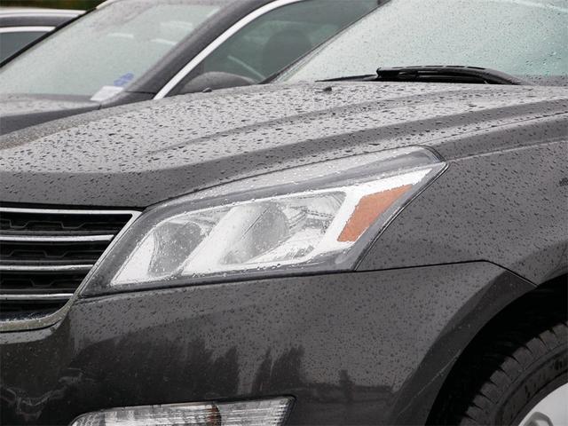 Photo of 2017 Tungsten Metallic Chevrolet Traverse