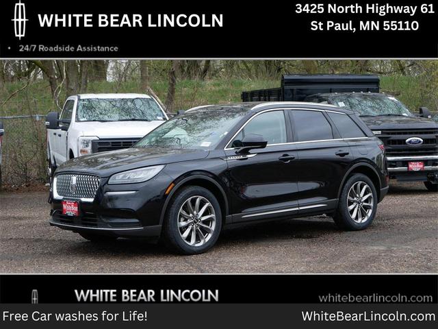 Photo of 2022 Infinite Black Metallic Clearcoat Lincoln Corsair