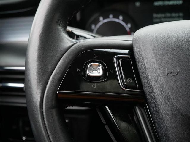 Photo of 2022 Infinite Black Metallic Clearcoat Lincoln Corsair