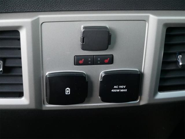Photo of 2018 Shadow Black Ford F-150