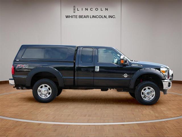 Photo of 2015 Tuxedo Black Metallic Ford F-350